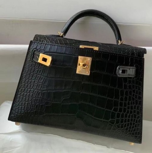 Mini Kelly de Jacaré Fosco de Ouro Preto, Hardware 19cm Completo feito a mão