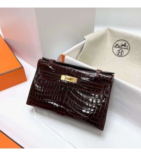 Mini Kelly Pochette Brilhante nilo crocodilo cc31 Marrom Escuro Hardware de Ouro Ghw 22cm Completo feito a mÃ£o