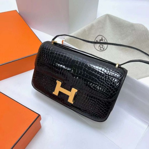 콘래 반짝이는 바다악 악어 Ck89 블랙 골드 하드웨어 Ghw26cm 전체 핸드