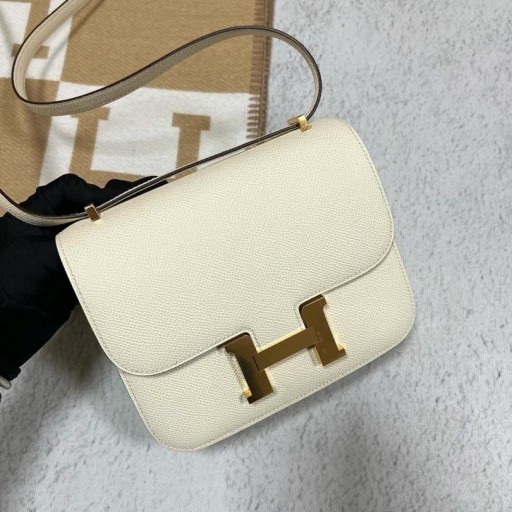 Constance Epsom i2 Krämig Vit Guld Hårdvara 19 cm Full Handgjorda