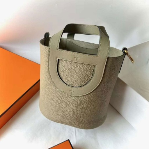 En El Bucle de Clemence & Swift Q1 verde Salvia 18cm de Oro de Hardware Completo hecho a Mano Ghw