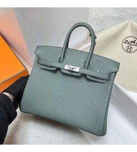 Birkin Togo Cc63 amandel groen Zilver Hardware Phw 25cm Volledig Handgemaakt