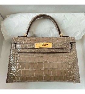 Mini Kelly Glanzend Alligator Krokodil Ck18 Etoupe Grijs Goud Hardware Ghw 19cm Volledig Handgemaakt