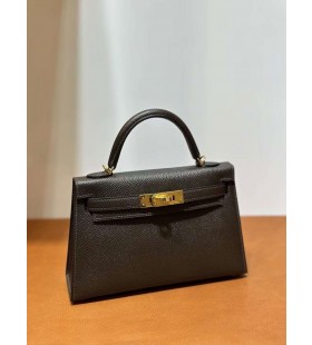 Mini Kelly Epsom chocolat Matériel d'Or 19cm Pleine Main Ghw